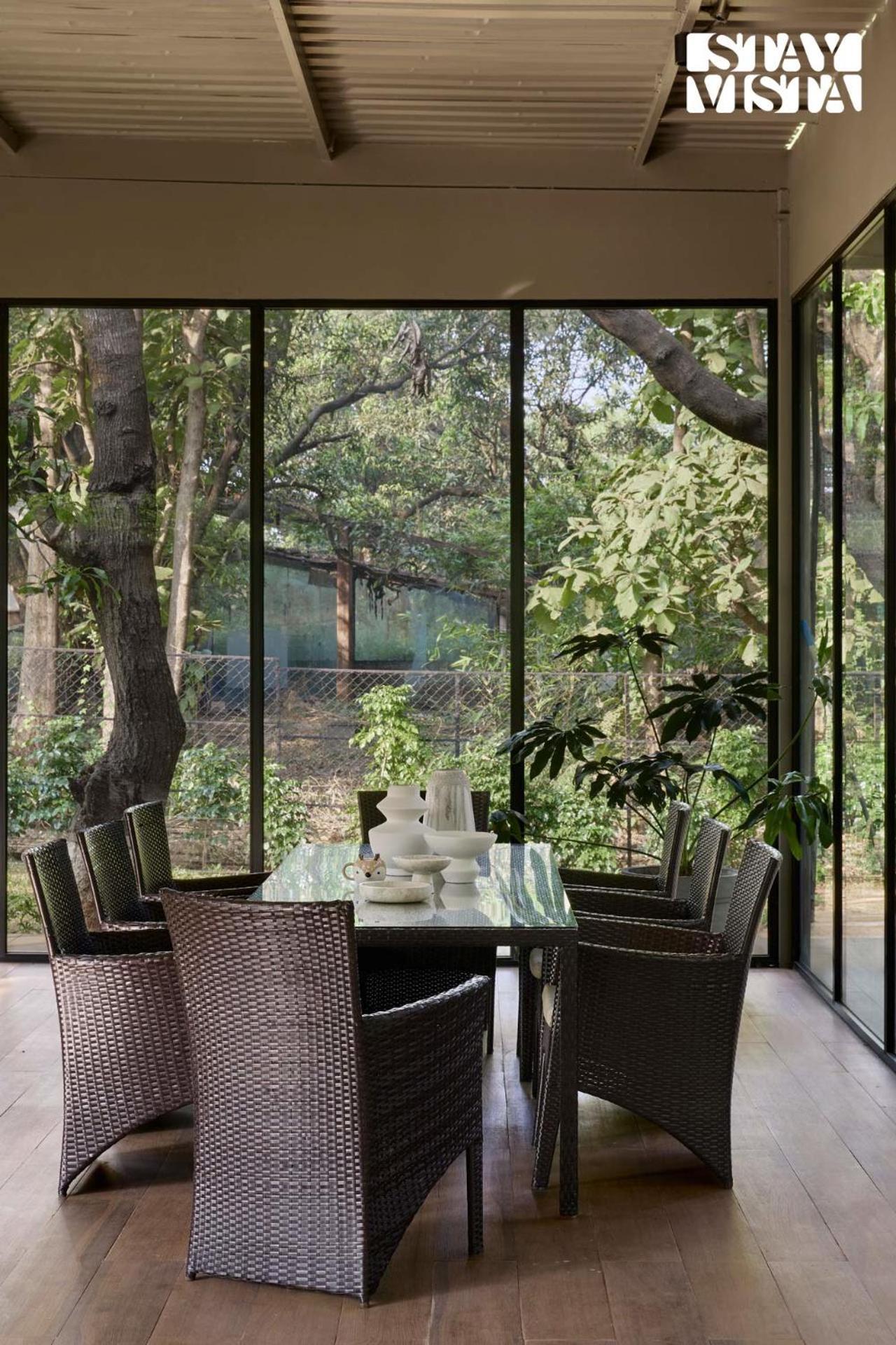 Reflection House By Stayvista With Pool, Terrace Bar, Indoor Games & Exquisite Interiors In A Nutshell Alībāg Ngoại thất bức ảnh